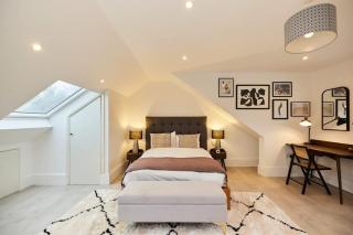 The Redbridge Sanctuary - Spacious 3BDR House with Garden - Londra - 6