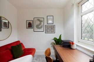 The Redbridge Sanctuary - Spacious 3BDR House with Garden - Londra - 1