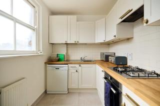 The Jackson Quarters - Homely 3BDR House with Study Room - 5