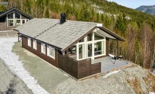 Cozy cottage in Bjørgan -  - 0