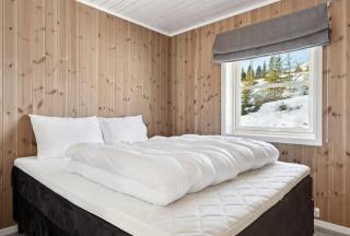 Cozy cottage in Bjørgan - - 2