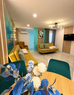 PARKING & PATIO, Design Apartments Alicante Centro - 0