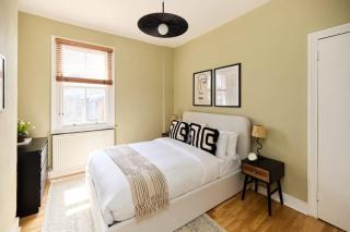 The Waterlow Park Wonder - Trendy 2BDR with Study Room and Patio - 6