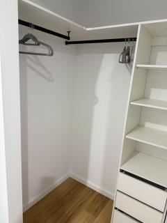 Modern Home Near Airport - Mickleham - 2