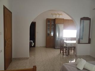 Berberi Guesthouse - Gjirokastra - 5