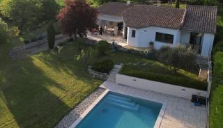 Villa - 8 people - 4 bedrooms - Swimming pool - Châteauneuf-de-Galaure - 9