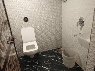 HOTEL PRICELESS GALAXY NESCO Goregoan MUMBAI - Mumbai - 6