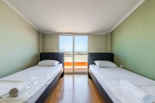 Bright & Comfy 2BR Apartment by the Adriatic - Durrës - 4