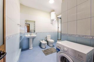 Bright & Comfy 2BR Apartment by the Adriatic - Durrës - 3