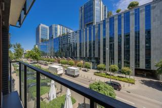 Siedmiogrodzka Apartment with Balcony & Parking Warsaw Wola by Noclegi Renters - Varsavia - 6