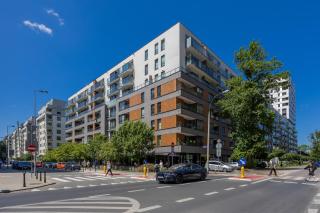 Siedmiogrodzka Apartment with Balcony & Parking Warsaw Wola by Noclegi Renters - Varsavia - 4
