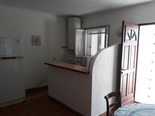 quiet two bedroom house - Borgo - 5