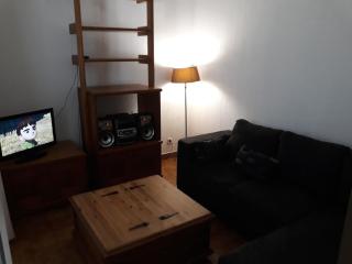 quiet two bedroom house - Borgo - 2