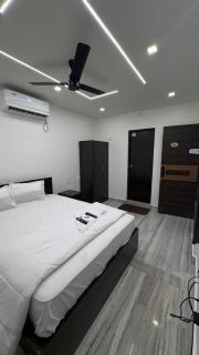 VV Guest Inn - Nellore - 8