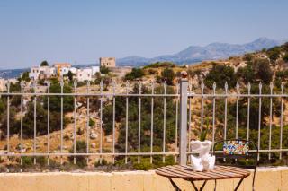 Aether Retreat Jacuzzi, Sea Views & Fresh Produce - Maroulás - 4
