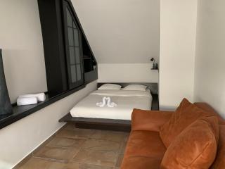 Near Everything Apartment - Győr - 1