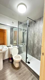 Glasgow One Bedroom Flat close to city centre and all amenities - 6