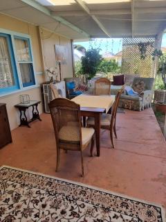 Albert Road Cottage - late art deco 3 bedroom house and caravan - Bunbury - 1