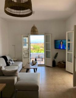 Eliza & Mike's Villas Paros - 4