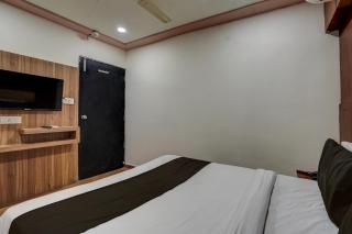 Hotel O Palak Palace - Bodakdev - 0