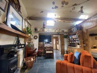 Charming Music Shop -Town Centre - Dingle - 0