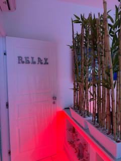 Lady Mary's Luxury Suites - 8