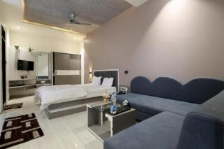Hotel KV Pride - Mehekar - 6