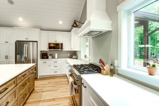 Hot Tub and Game Room Lakefront Merrifield Retreat! - Merrifield - 5