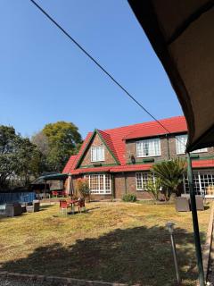 CR BnB GUEST HOUSE - Johannesburg - 7