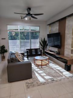 Homestay Naaila, Alor Gajah - 8