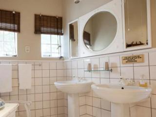 Chartwell Castle Events Venue, B&B & Restaurant - 4