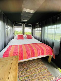 Quiet peaceful relaxing off grid Campervan Seaview and Ponies - Carbis Bay - 9