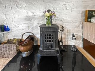 Meadow Barn - Shelve - 6