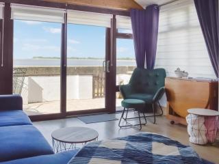 Angies Beachside House - Brightlingsea - 5