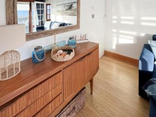 Angies Beachside House - Brightlingsea - 4