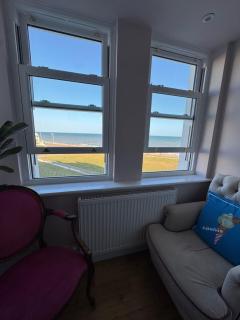 Bexhill Beach Apartment - Bexhill - 6