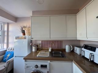 Bexhill Beach Apartment - Bexhill - 5