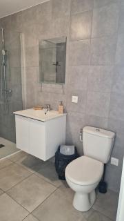 3 bedroom cottage with small courtyard - Port-Saint-Louis-du-Rhône - 3
