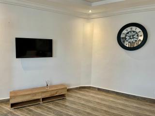 Beautiful Bedroom Apartment Near Accra Mall Guest Favorite - Accra - 2