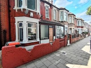 4 Bedroom House 8min walk to EastHam Station - Londres - 6