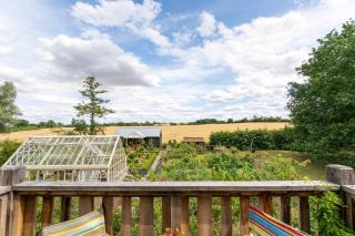 The Loft, Stansfield - - 8
