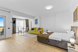 One SeaView studio - Infinity Pool & Spa Resort - 9