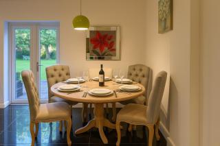 St Pancras, Modern 3 Bed Apartment - 6