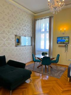 N38 Apartments by Small Home Budapest - Budapest - 4