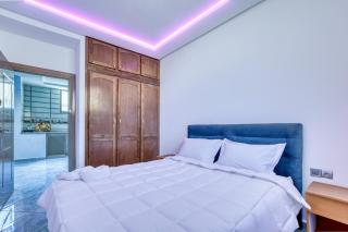 White Majorelle Casa Grande - 0