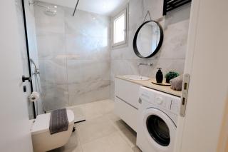 Olympian Apartments - 4