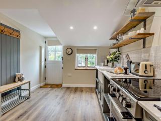 2 Bed in Barnstaple 5mls N 93023 - 5