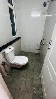 Comfy 2bhk flat with beautiful view- Pallikarnai - Chennai - 3