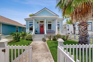 Crystal Cottage - Galveston - 9