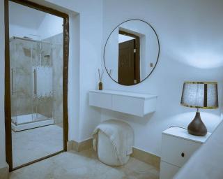 RoyalJB shortlet homes - 2